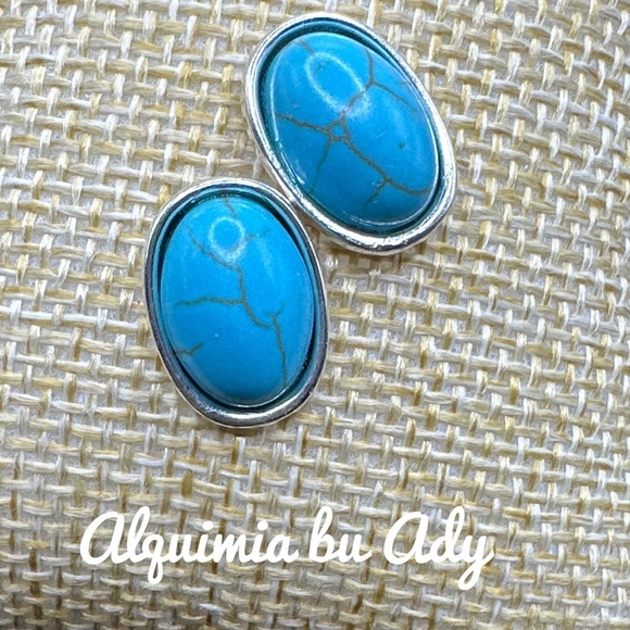 Turquoise silver western style big stud earrings - Picture 1 of 5